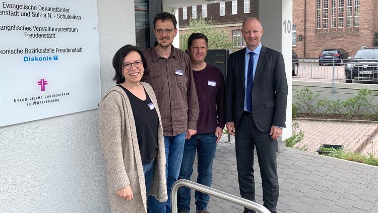 Dr. Timm Kern (FDP) im Gespräch mit der Suchtberatungsstelle der Diakonie Freudenstadt